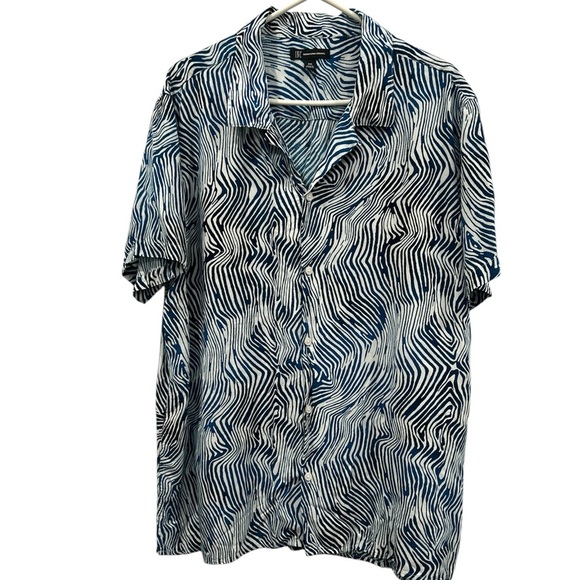INC International Concepts Blue and White Casual Button Down Shirt - Picture 1 of 7